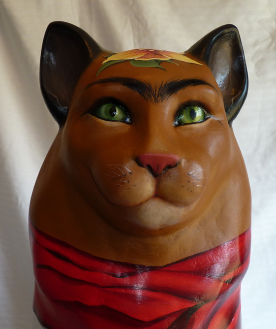 Frida Kat-Lo closeup